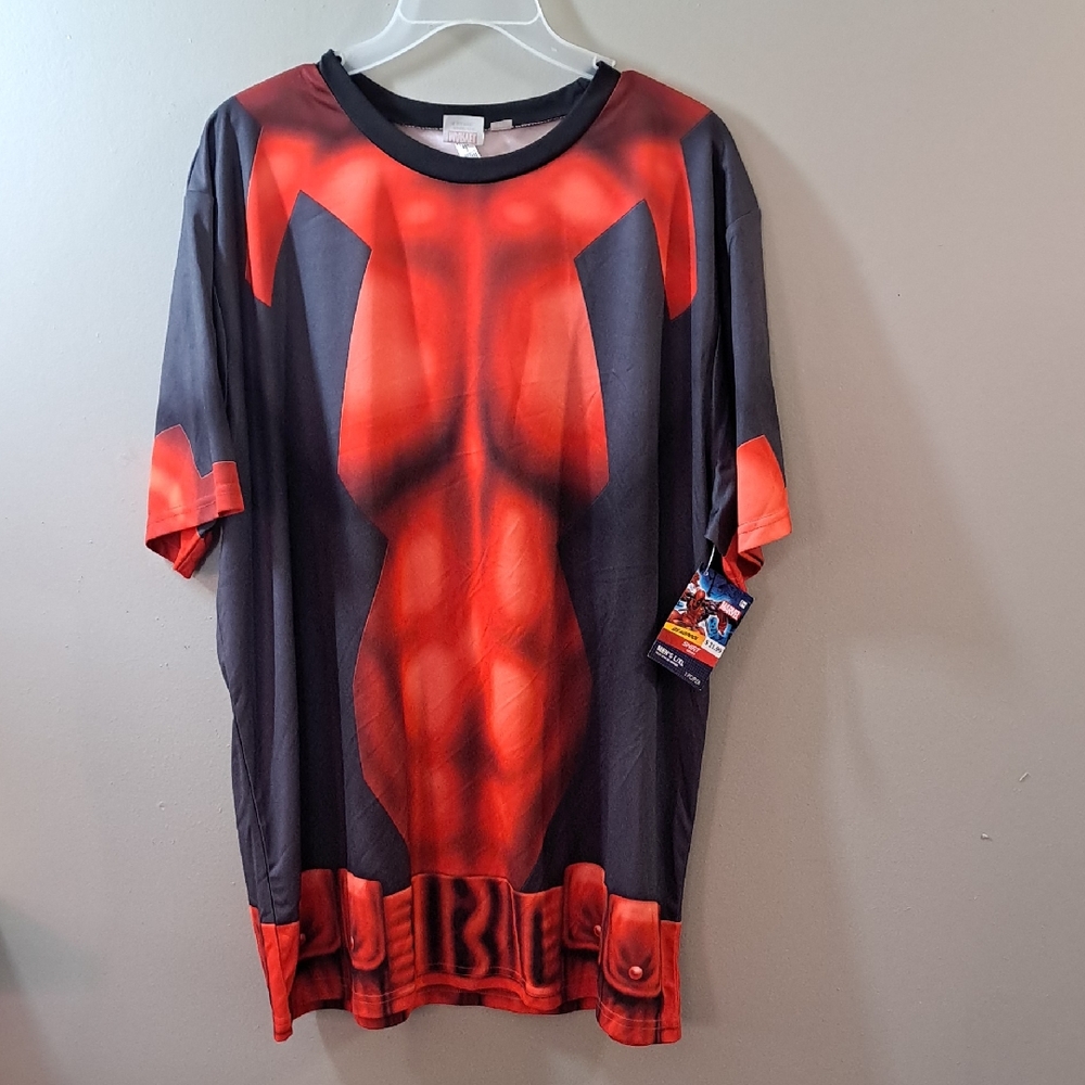 Marvel Red and Black Short Sleeve Tee